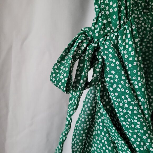 Sienna Sky XS Green White Print Wrap layered dress Cold Shoulder Side Tie Lined - Picture 5 of 14